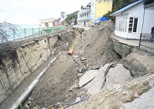 Курортный сезон: как отстраивают Крым после 8-бального шторма Курортный сезон: как отстраивают Крым после 8-бального шторма